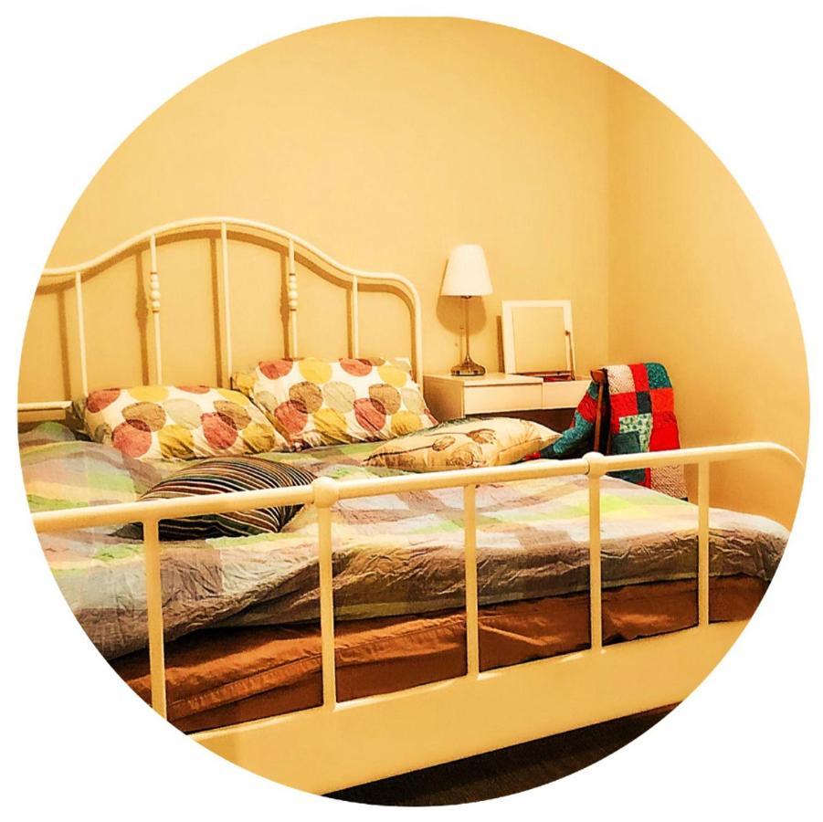 Best Garden House&3 Mins Bus Station Close C-Train&Free Parking YYC Exterior foto