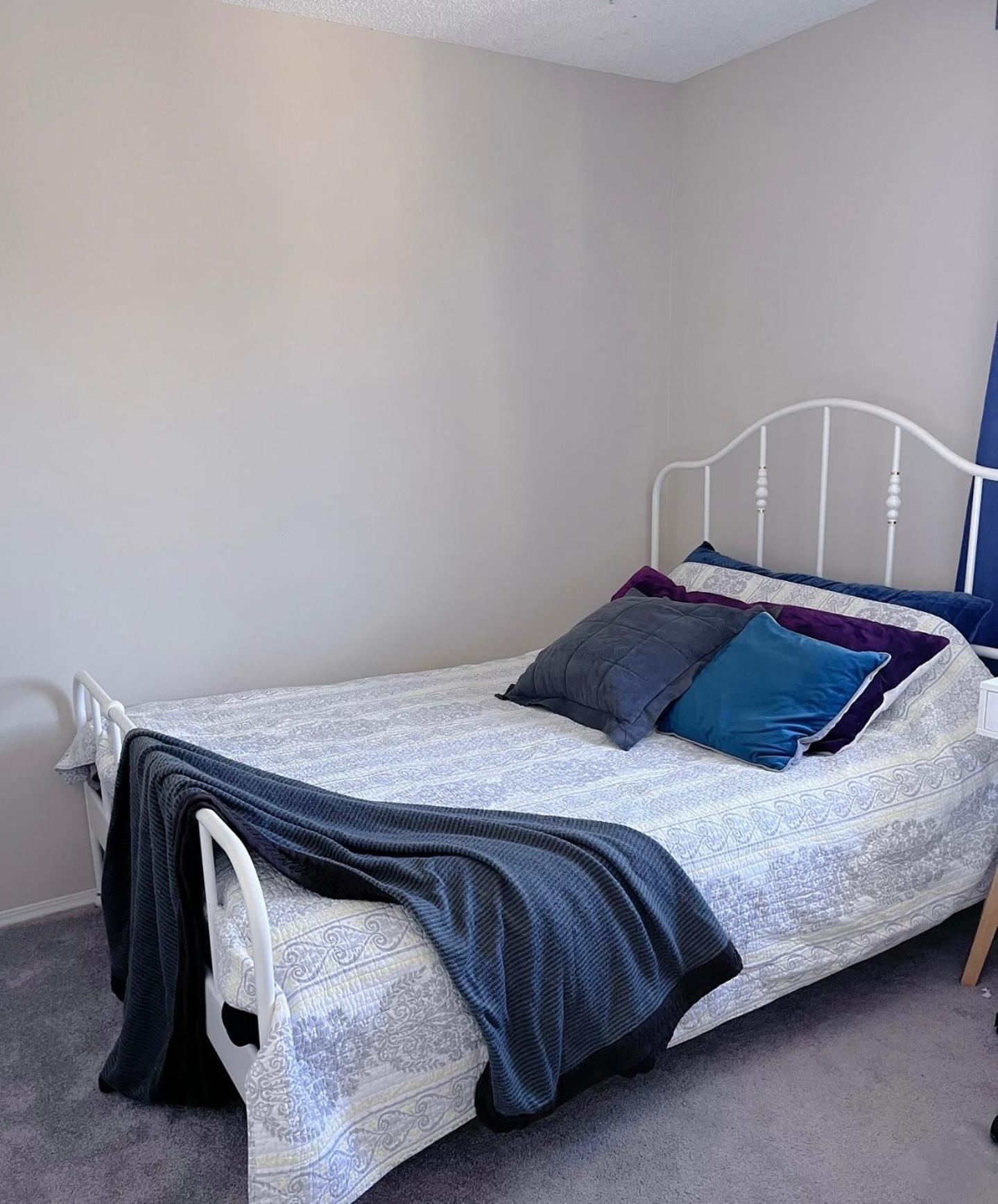 Best Garden House&3 Mins Bus Station Close C-Train&Free Parking YYC Exterior foto
