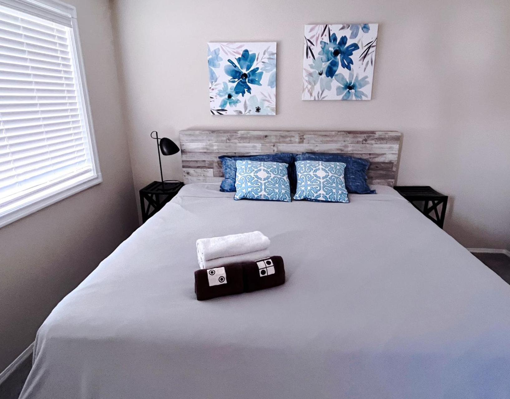 Best Garden House&3 Mins Bus Station Close C-Train&Free Parking YYC Exterior foto